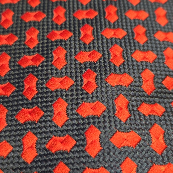 Vintage Count Christopher Mens Necktie Van Heusen Smoke Free Pet Free - Picture 3 of 4